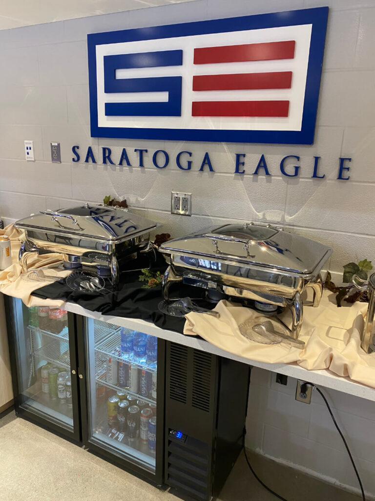 Saratoga Eagle buffet - The Diff